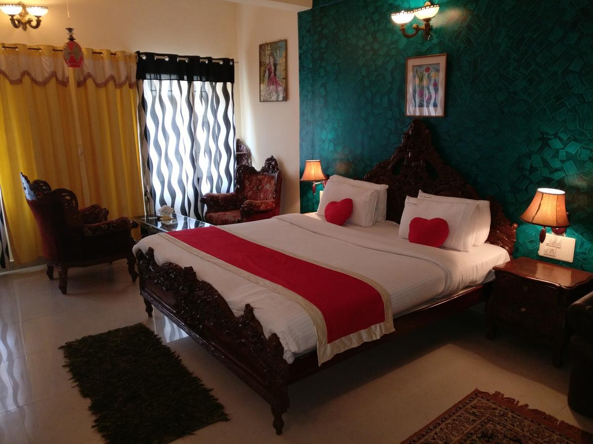 Hotel Raj Mahal Chikmagalur Bagian luar foto