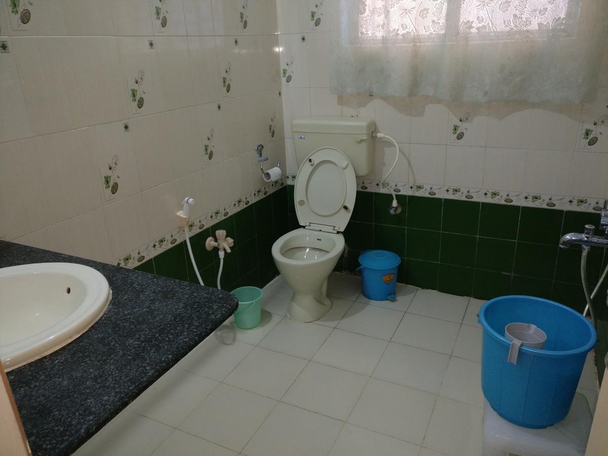 Hotel Raj Mahal Chikmagalur Bagian luar foto