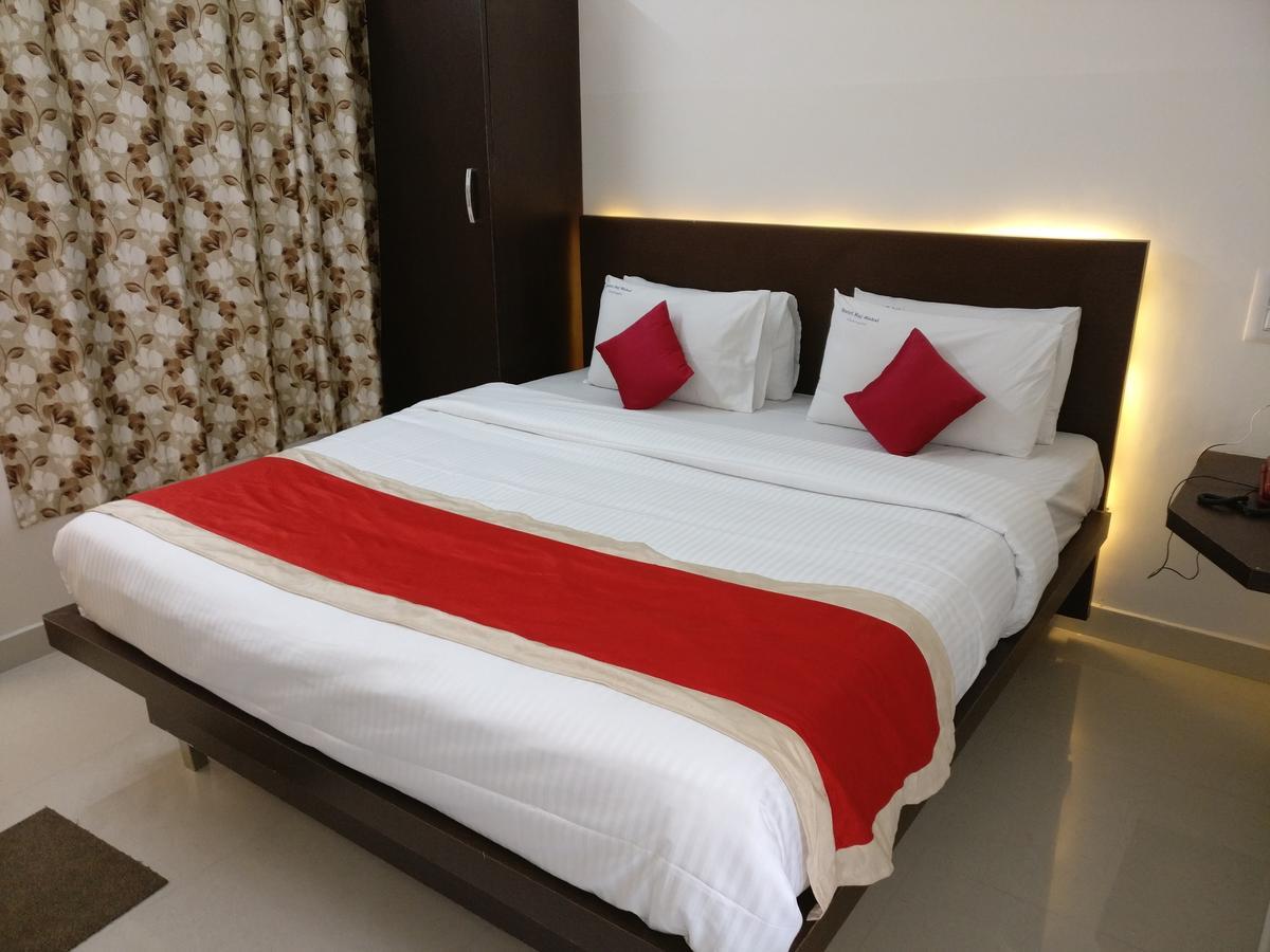 Hotel Raj Mahal Chikmagalur Bagian luar foto